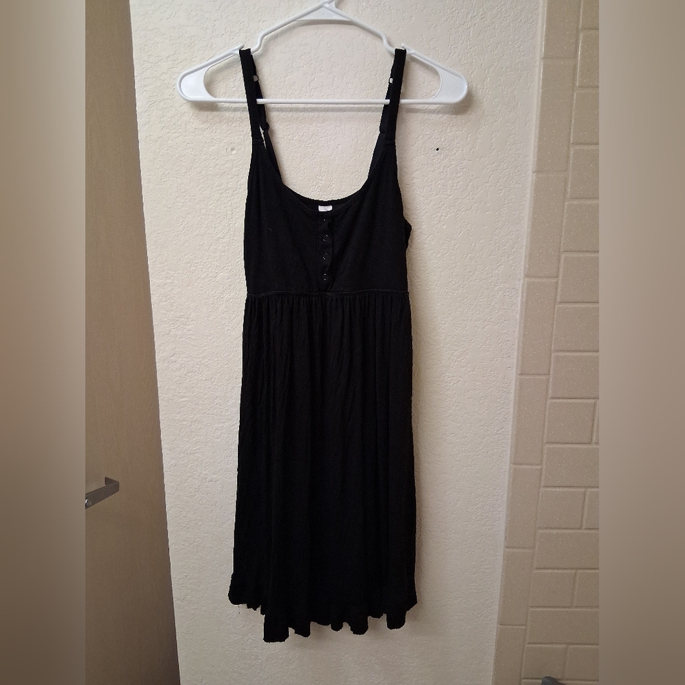 Elegant Black Sleeveless Dress